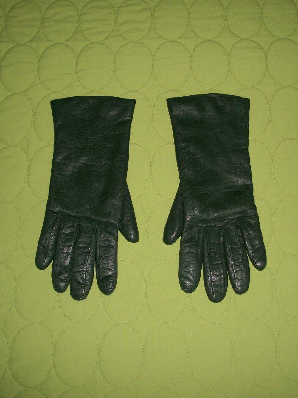 Women's Grandoe Green Leather Gloves Cashmere Lined Size 7